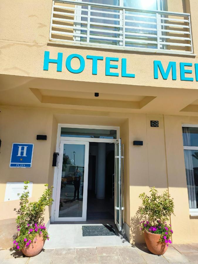 Hotel Mediterraneo 埃斯特波纳 外观 照片